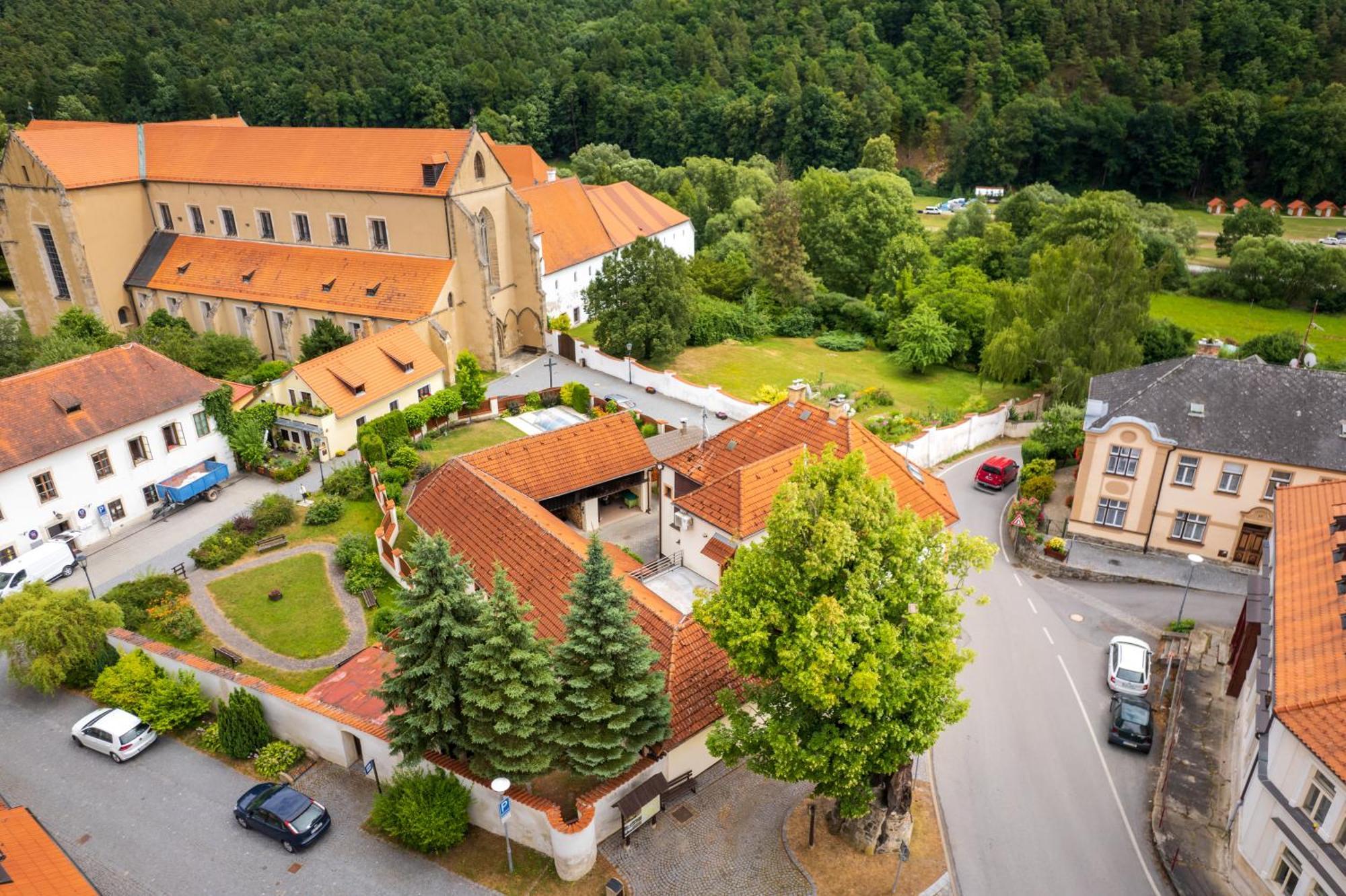 Penzion A Kemp Koruna Zlatá Koruna Zewnętrze zdjęcie